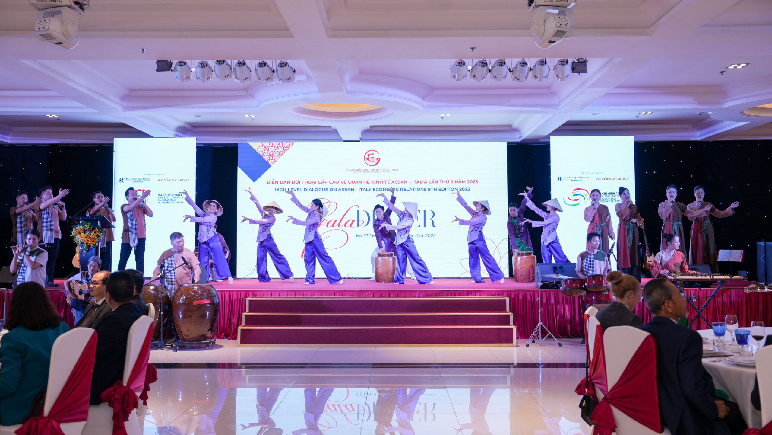 Văn nghệ tiệc Gala Dinner tại Diễn đàn đối thoại cấp cao về Quan hệ kinh tế ASEAN - ITALIA lần thứ 9 năm 2025