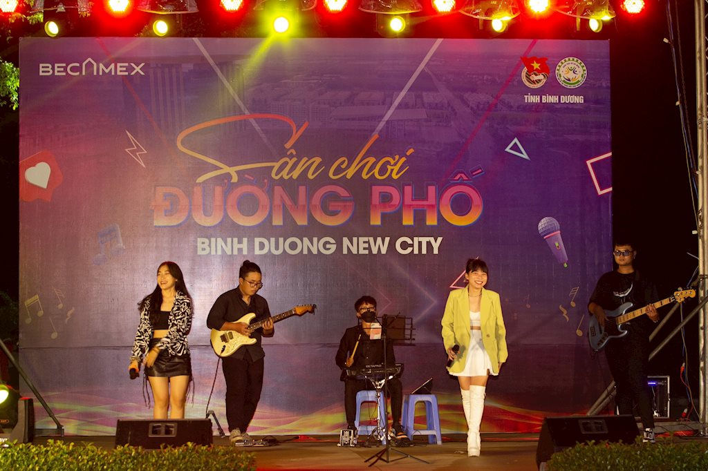 RA MẮT MÔ HÌNH “SÂN CHƠI ĐƯỜNG PHỐ” TẠI THÀNH PHỐ MỚI BÌNH DƯƠNG